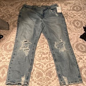 Size 8 never worn tags still on Good American jeans